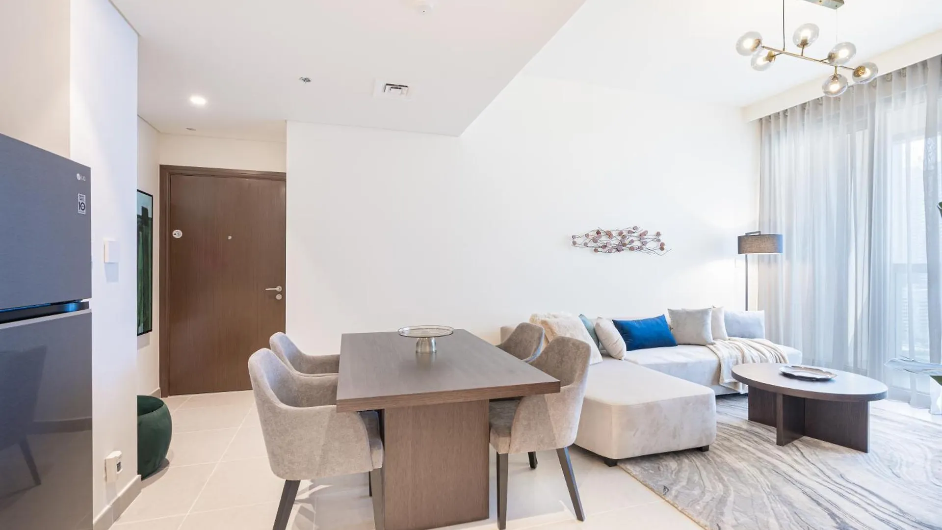 Minimal 1Br Minutes Away From The Dubai Mall 0*,  איחוד האמירויות הערביות