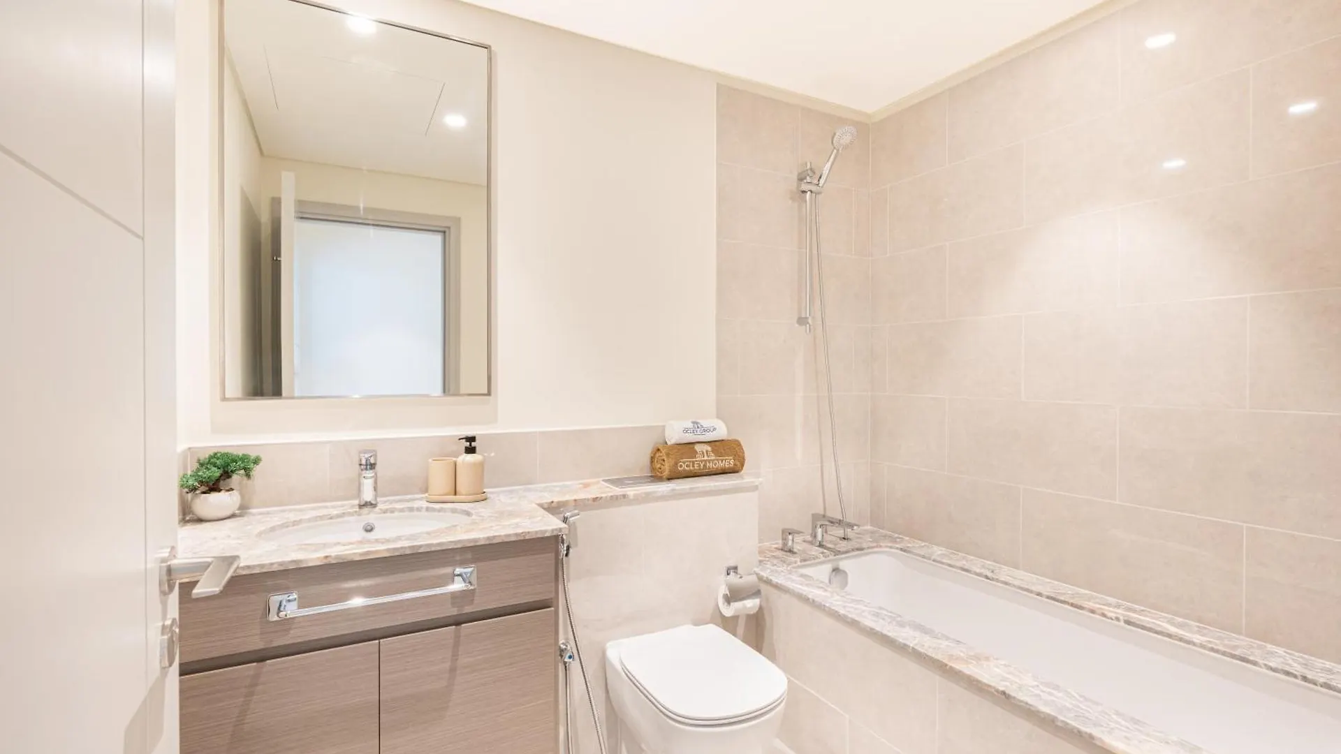 Minimal 1Br Minutes Away From The Dubai Mall איחוד האמירויות הערביות